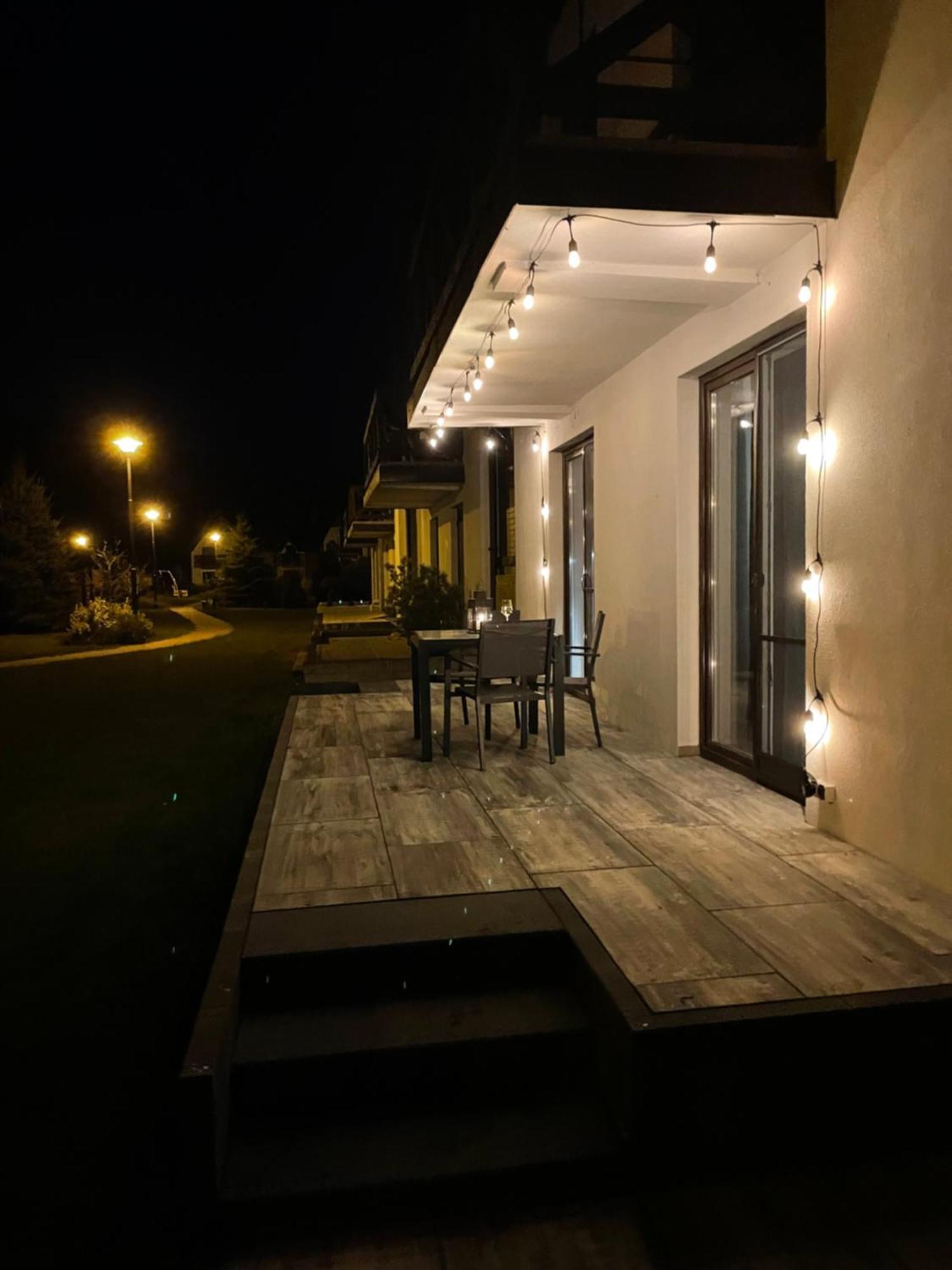 Apartament Lajba Leba Z Basenem I Kortem Tenisowym Zarnowska Exteriör bild